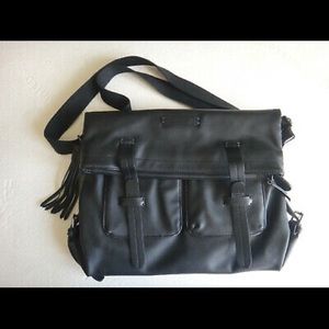 Black Leather Sherpani Petra Messenger Bag